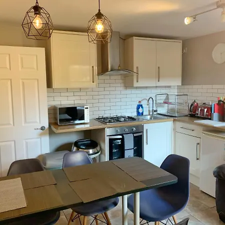 Central City Garden Apartment Cardiff Exterior photo